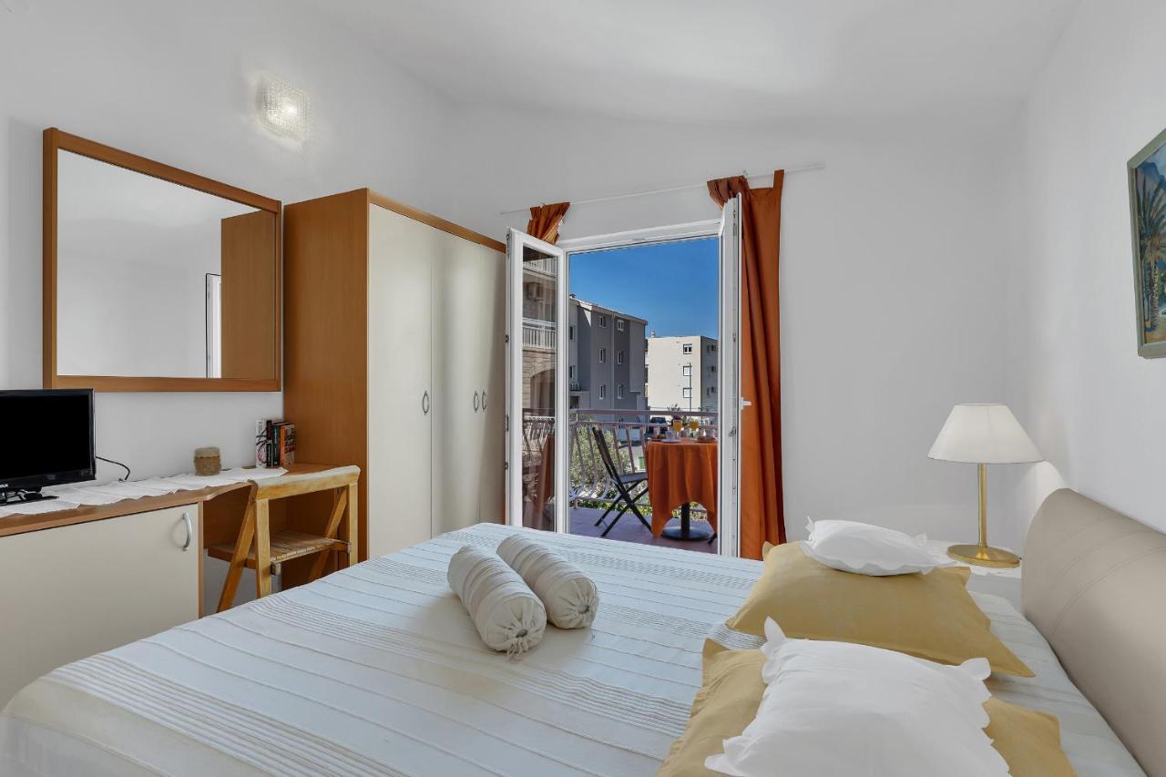 Apartments Paunovic Makarska Kültér fotó